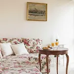 Cheerful Air Conditioned With Mezzanine And Parking - Old Town Daire Krakow