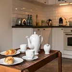 Cheerful Air Conditioned With Mezzanine And Parking - Old Town * 크라쿠프