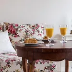 Cheerful Air Conditioned With Mezzanine And Parking - Old Town * 크라쿠프