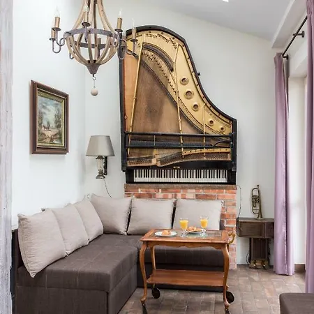 Cheerful Air Conditioned With Mezzanine And Parking - Old Town Appartement Cracovie