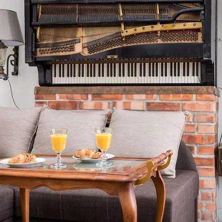 アパート Cheerful Air Conditioned With Mezzanine And Parking - Old Town