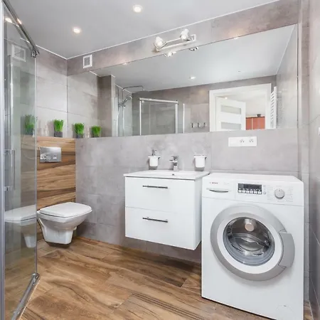 דירה Cheerful Air Conditioned With Mezzanine And Parking - Old Town קרקוב